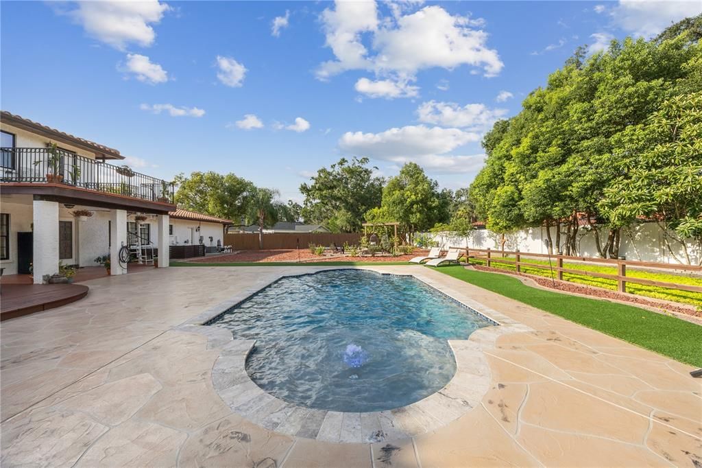 For Sale: $769,000 (3 beds, 2 baths, 2981 Square Feet)