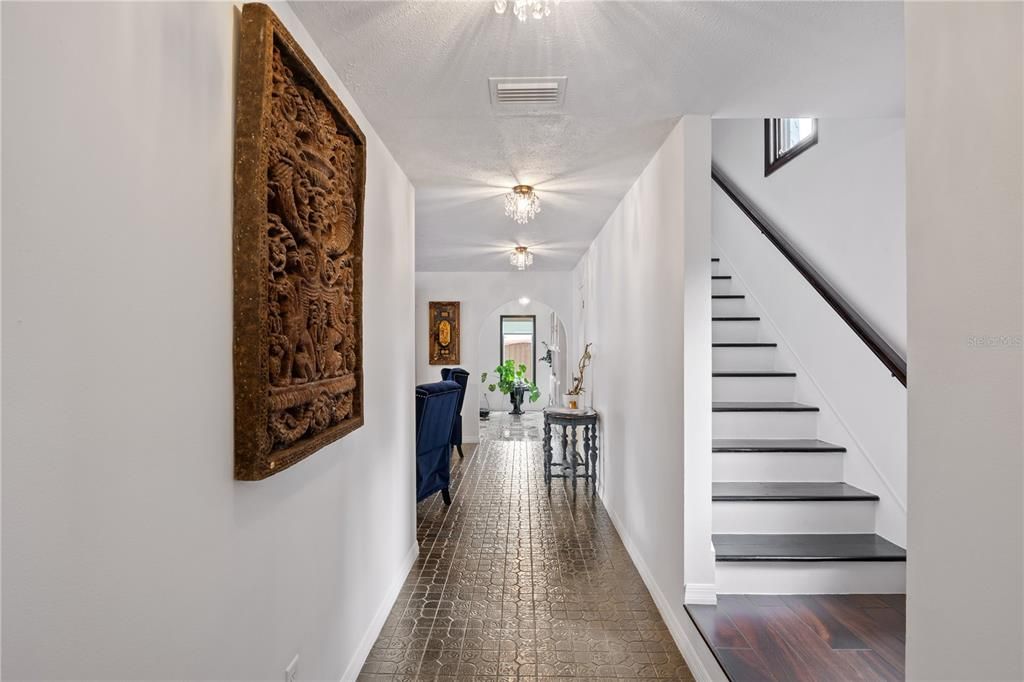 For Sale: $769,000 (3 beds, 2 baths, 2981 Square Feet)