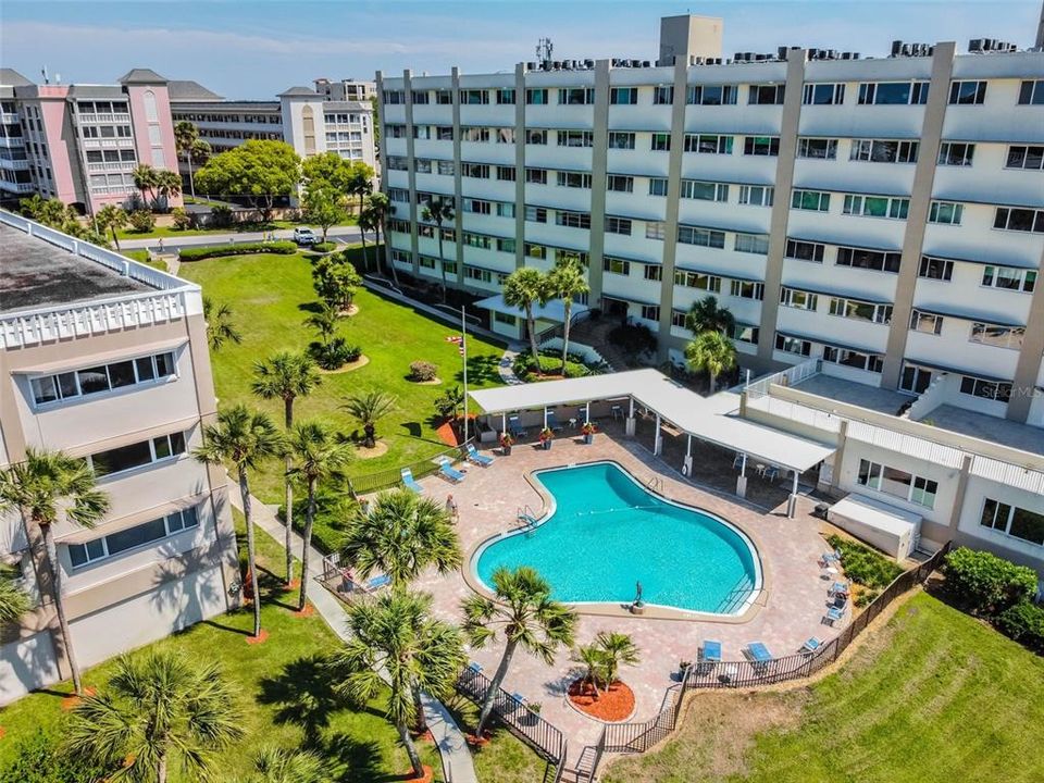 На продажу: $320,000 (1 спален, 2 ванн, 1050 Квадратных фут)