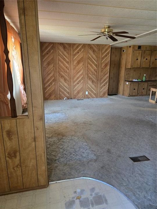 待售: $134,000 (3 贝兹, 2 浴室, 1488 平方英尺)