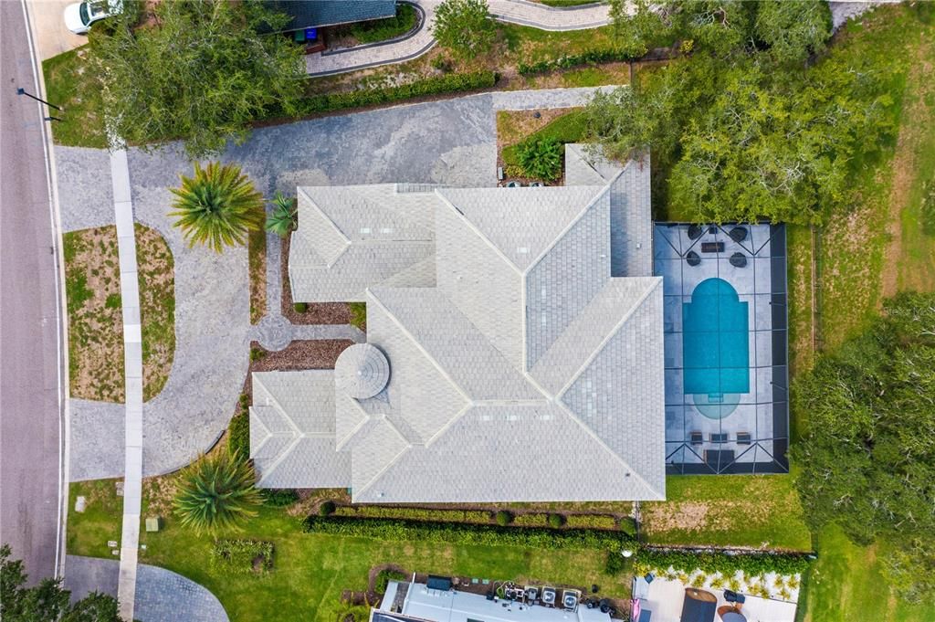 For Sale: $2,850,000 (6 beds, 6 baths, 5825 Square Feet)