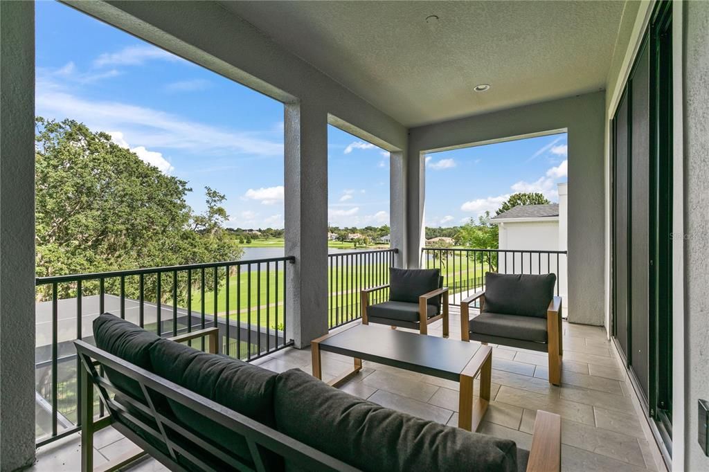 For Sale: $2,850,000 (6 beds, 6 baths, 5825 Square Feet)