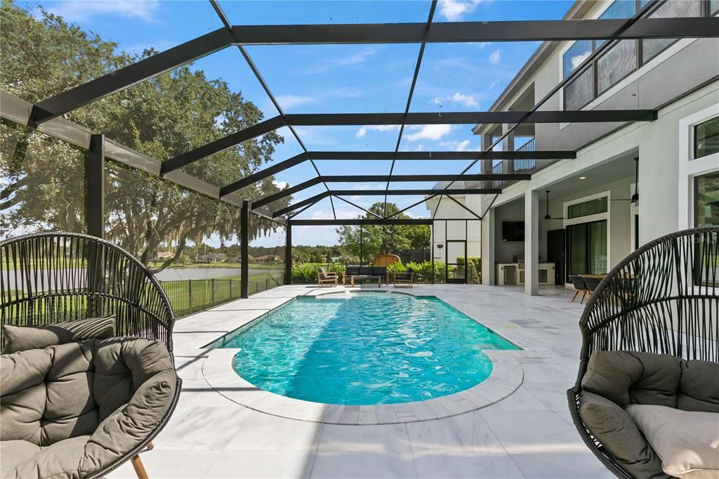 For Sale: $2,850,000 (6 beds, 6 baths, 5825 Square Feet)