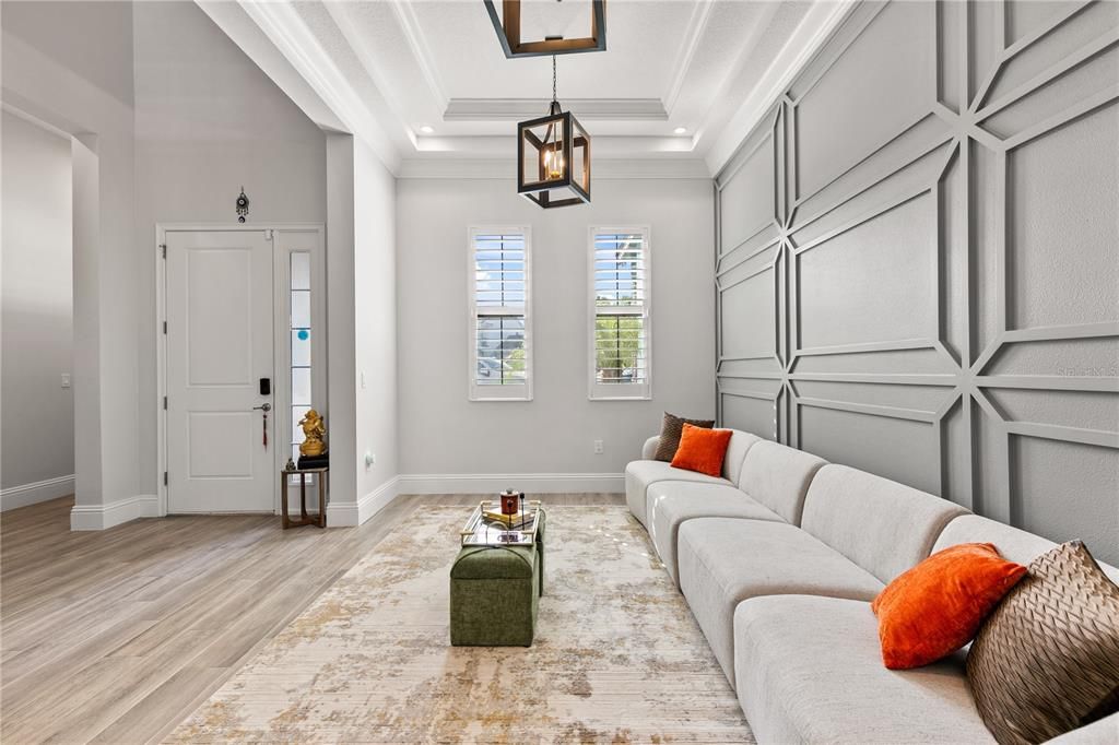 For Sale: $2,850,000 (6 beds, 6 baths, 5825 Square Feet)