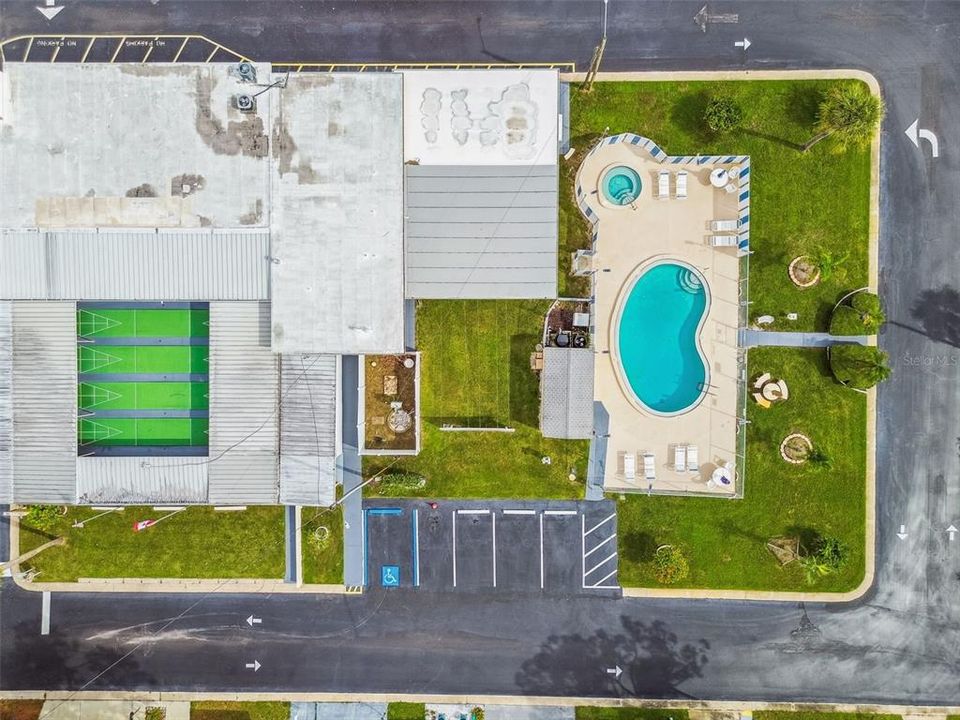 待售: $75,000 (2 贝兹, 1 浴室, 776 平方英尺)