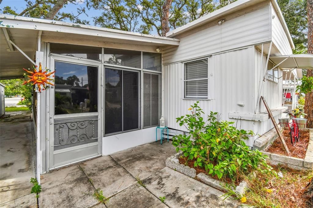 待售: $75,000 (2 贝兹, 1 浴室, 776 平方英尺)