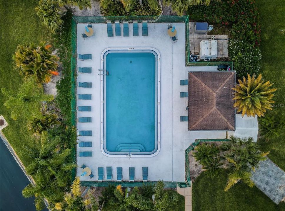 For Sale: $180,000 (2 beds, 2 baths, 1151 Square Feet)