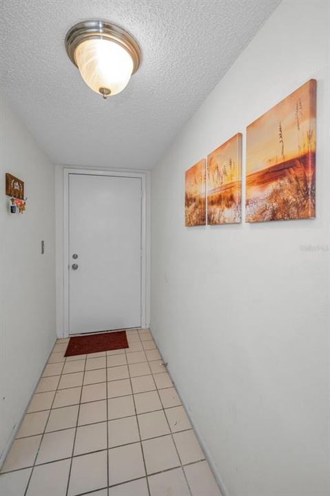 For Sale: $180,000 (2 beds, 2 baths, 1151 Square Feet)