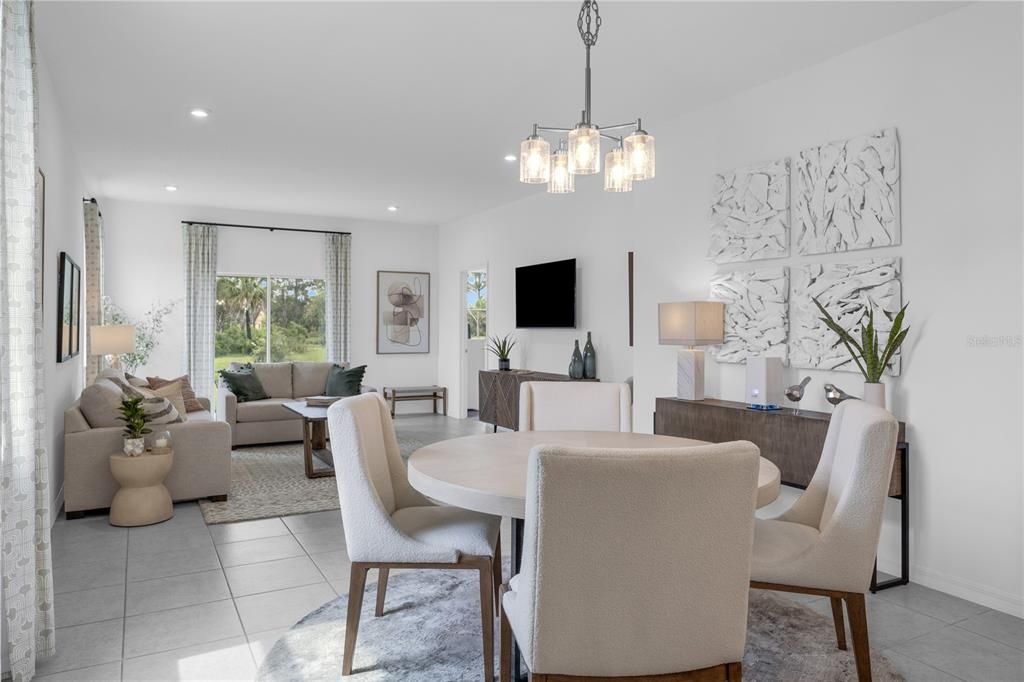 合同活跃: $358,285 (3 贝兹, 2 浴室, 1604 平方英尺)