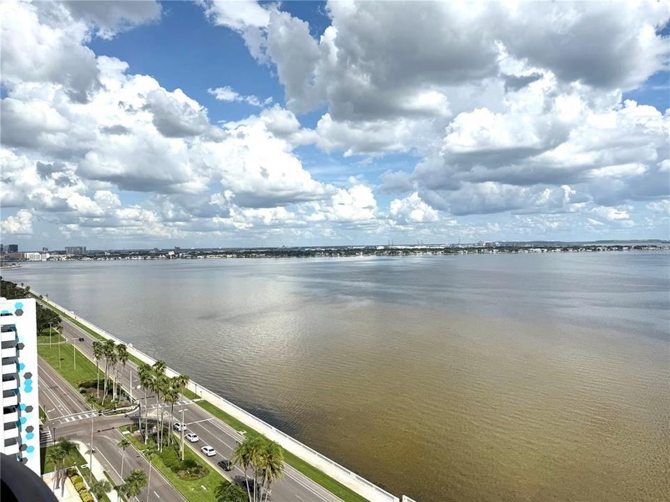 For Sale: $750,000 (2 beds, 2 baths, 1504 Square Feet)