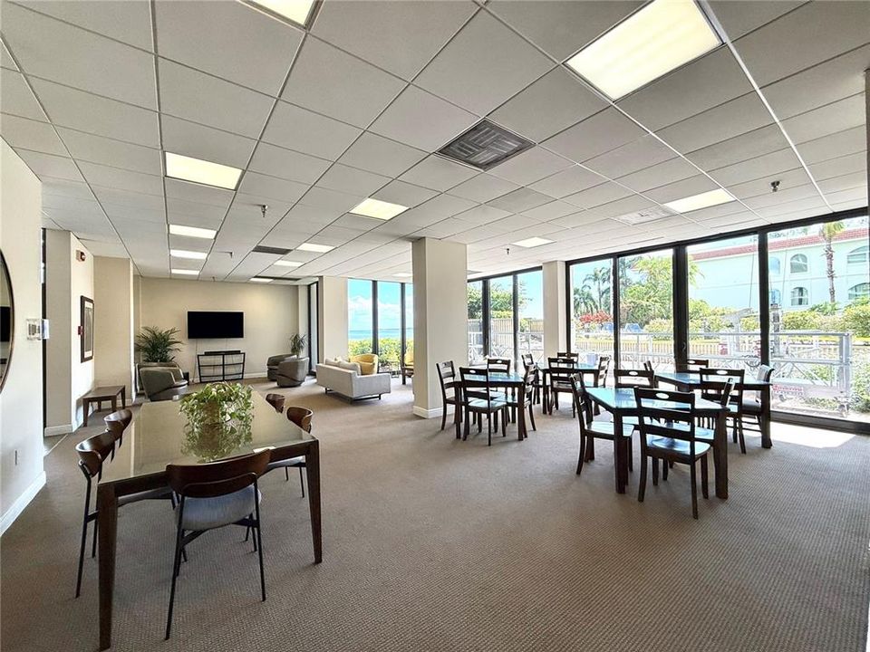 For Sale: $750,000 (2 beds, 2 baths, 1504 Square Feet)