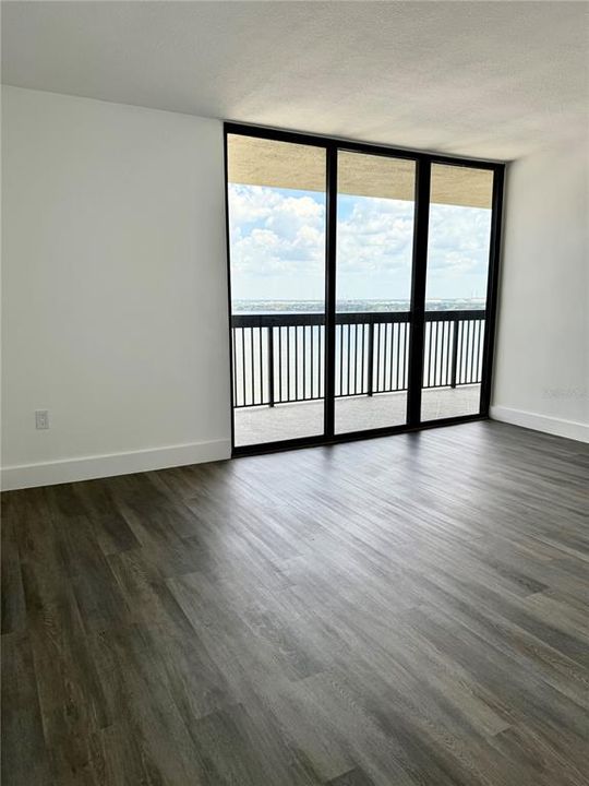 For Sale: $750,000 (2 beds, 2 baths, 1504 Square Feet)