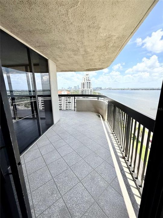 For Sale: $750,000 (2 beds, 2 baths, 1504 Square Feet)