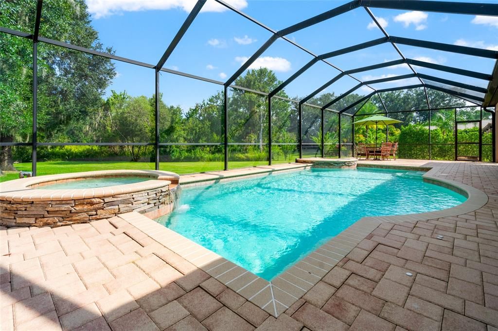 For Sale: $1,069,000 (7 beds, 5 baths, 5106 Square Feet)