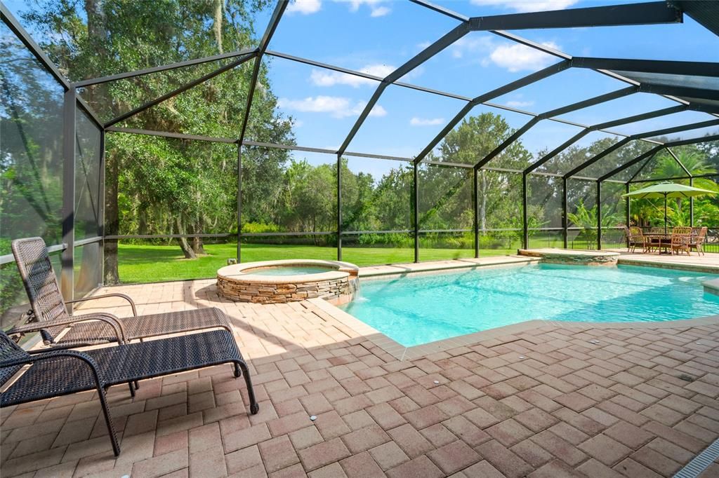 For Sale: $1,069,000 (7 beds, 5 baths, 5106 Square Feet)