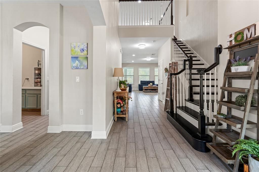 For Sale: $1,069,000 (7 beds, 5 baths, 5106 Square Feet)