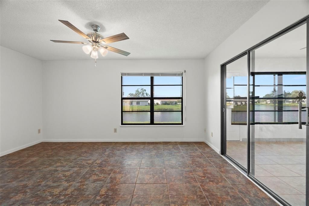 待售: $262,900 (2 贝兹, 2 浴室, 1264 平方英尺)