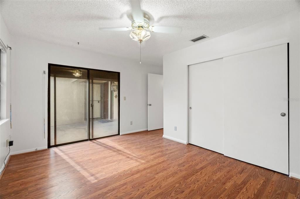 待售: $262,900 (2 贝兹, 2 浴室, 1264 平方英尺)