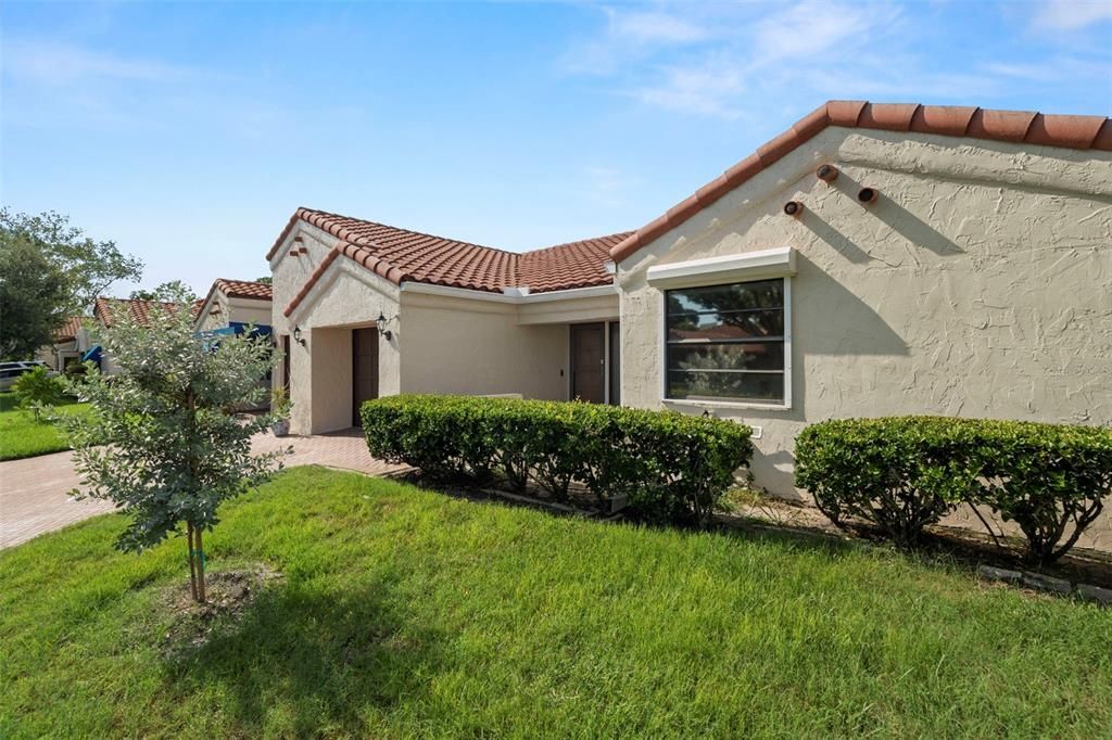 待售: $262,900 (2 贝兹, 2 浴室, 1264 平方英尺)