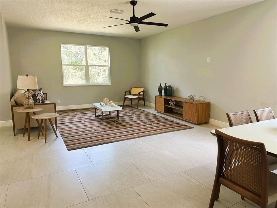 На продажу: $699,000 (4 спален, 4 ванн, 2724 Квадратных фут)