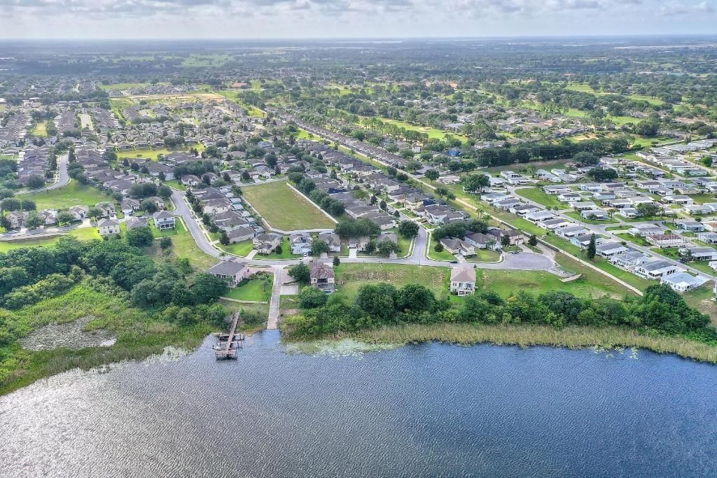 На продажу: $699,000 (4 спален, 4 ванн, 2724 Квадратных фут)