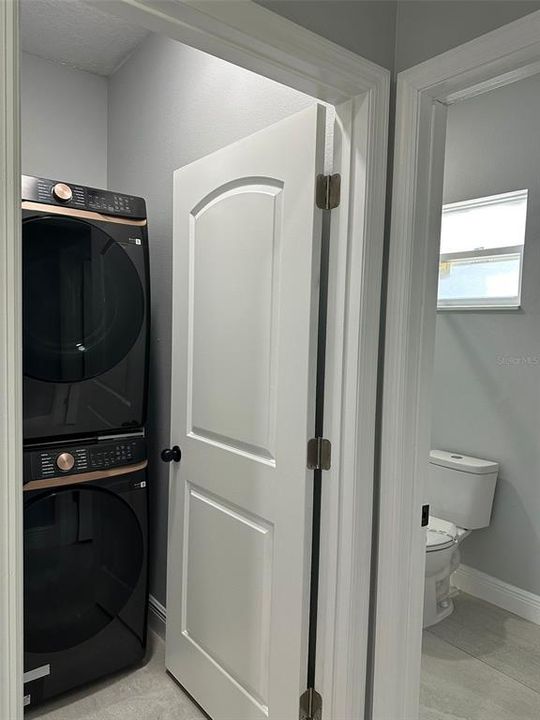 На продажу: $699,000 (4 спален, 4 ванн, 2724 Квадратных фут)