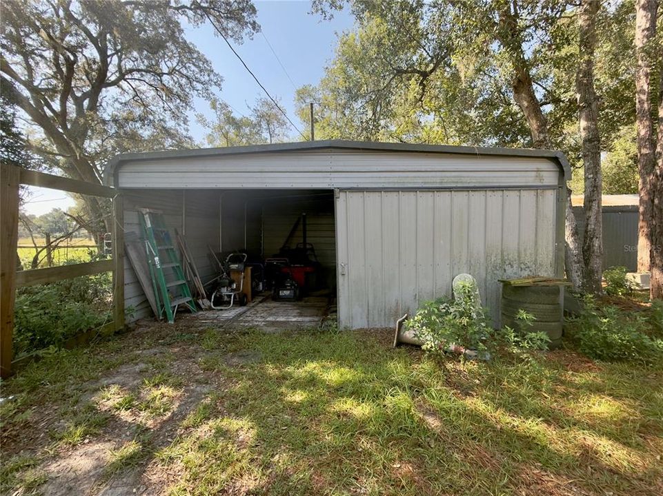 En Venta: $449,000 (4 camas, 3 baños, 1452 Pies cuadrados)