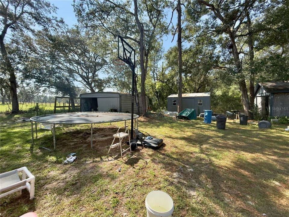 En Venta: $449,000 (4 camas, 3 baños, 1452 Pies cuadrados)