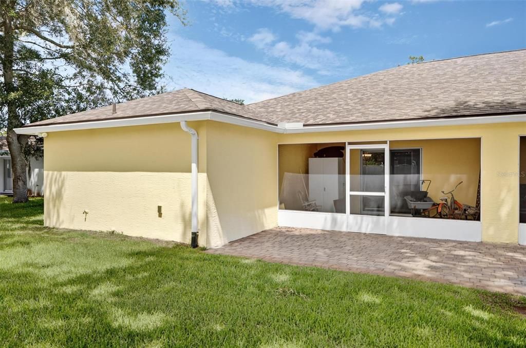 For Sale: $549,900 (6 beds, 0 baths, 2800 Square Feet)