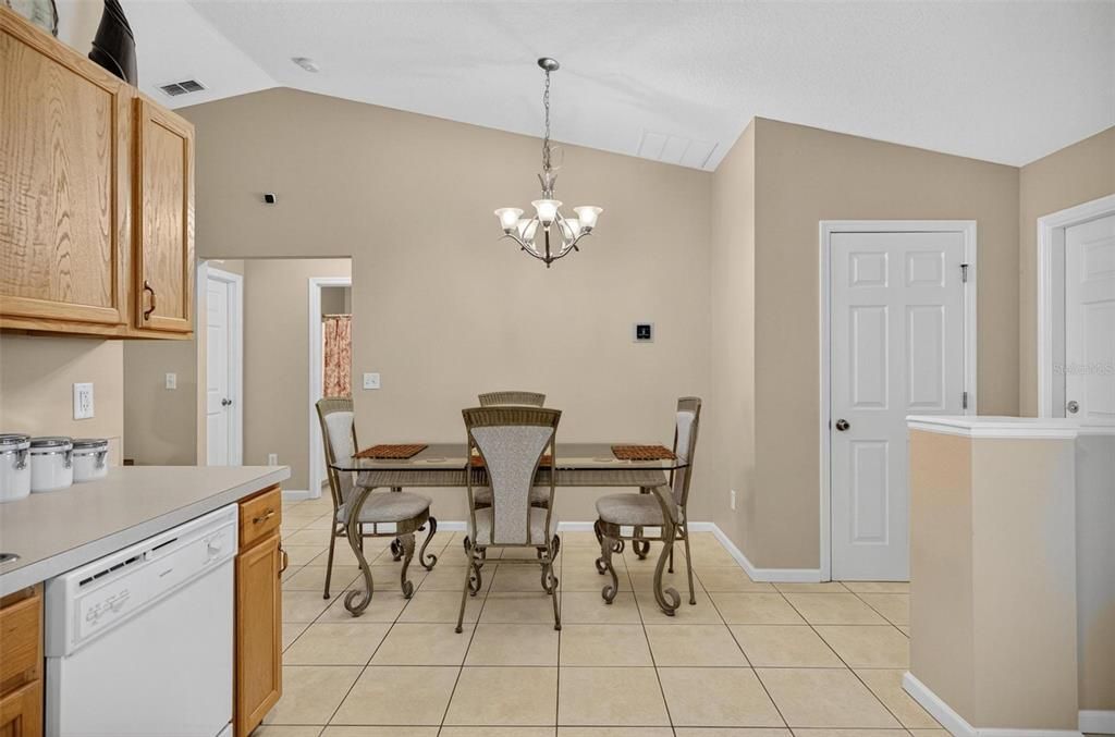 For Sale: $549,900 (6 beds, 0 baths, 2800 Square Feet)