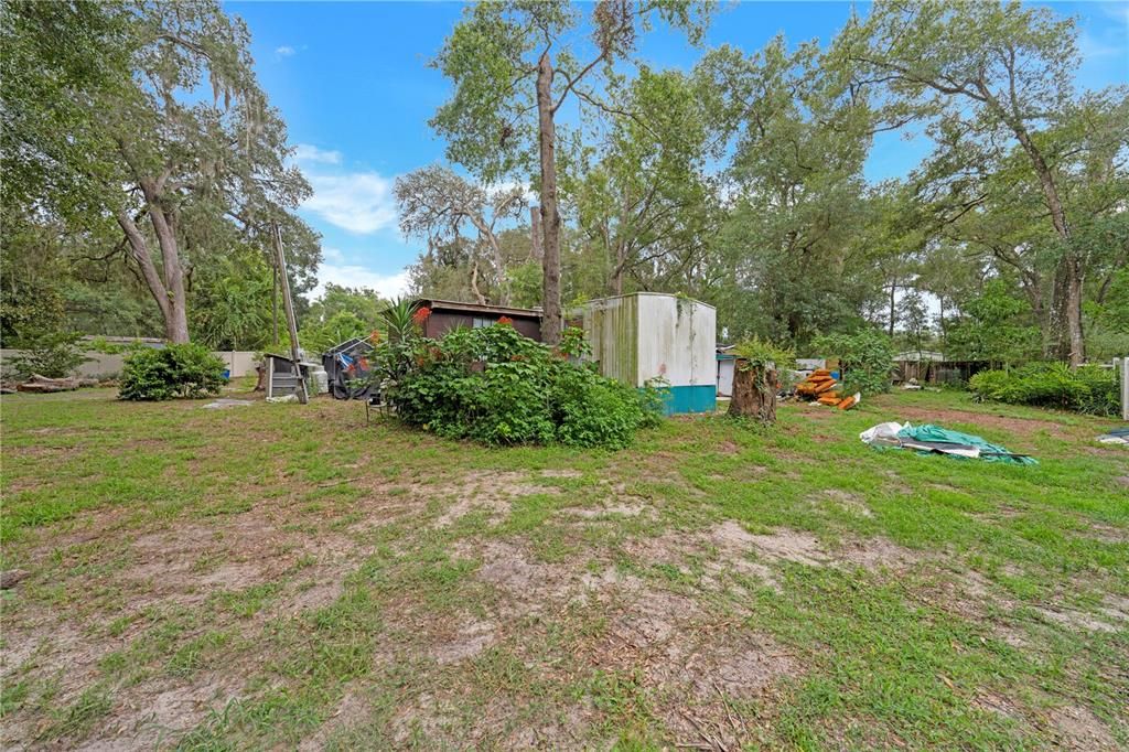 For Sale: $109,000 (2 beds, 1 baths, 624 Square Feet)