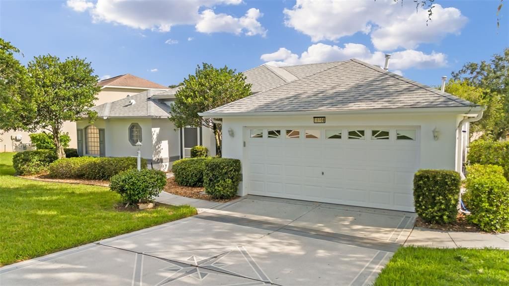 For Rent: $1,900 (3 beds, 2 baths, 1858 Square Feet)