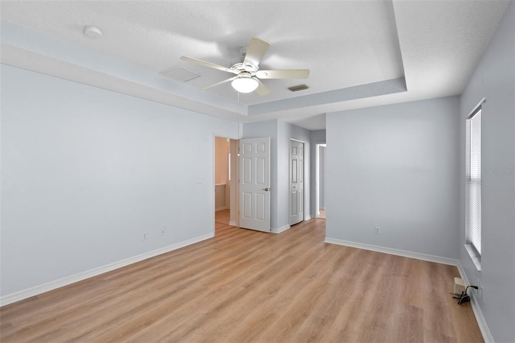 For Rent: $1,900 (3 beds, 2 baths, 1858 Square Feet)