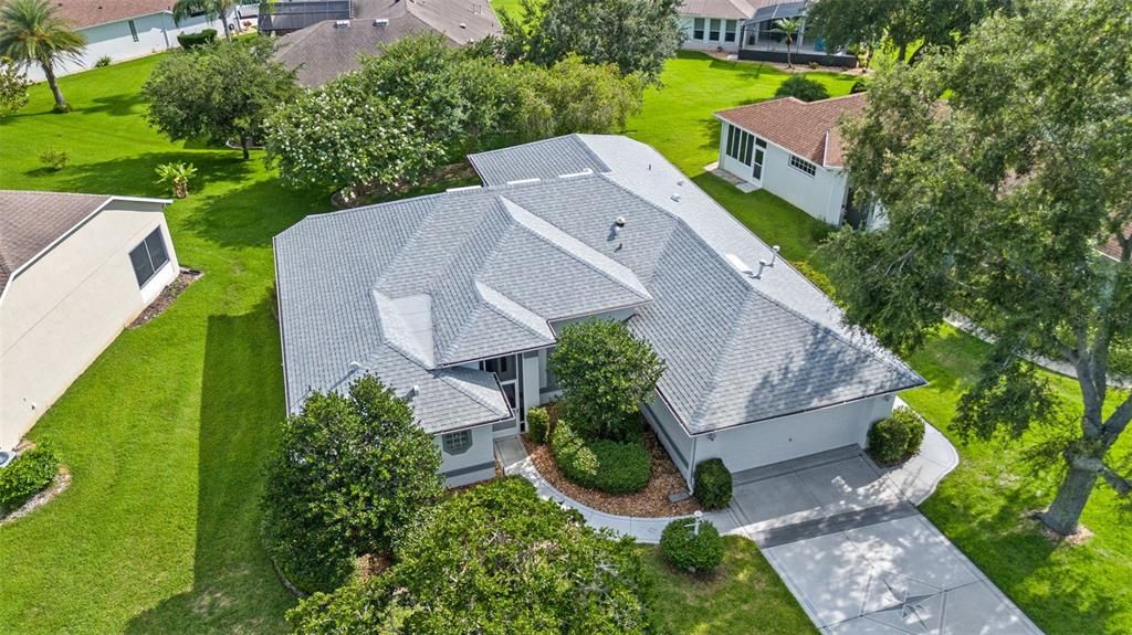 For Rent: $1,900 (3 beds, 2 baths, 1858 Square Feet)