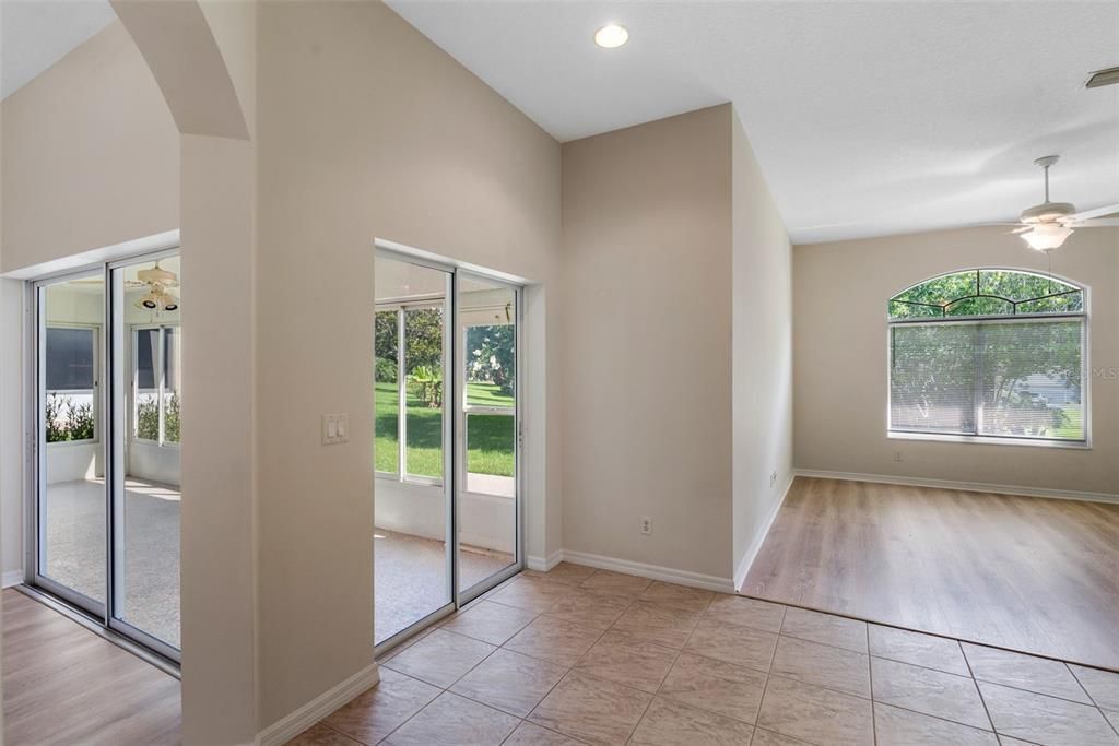 For Rent: $1,900 (3 beds, 2 baths, 1858 Square Feet)