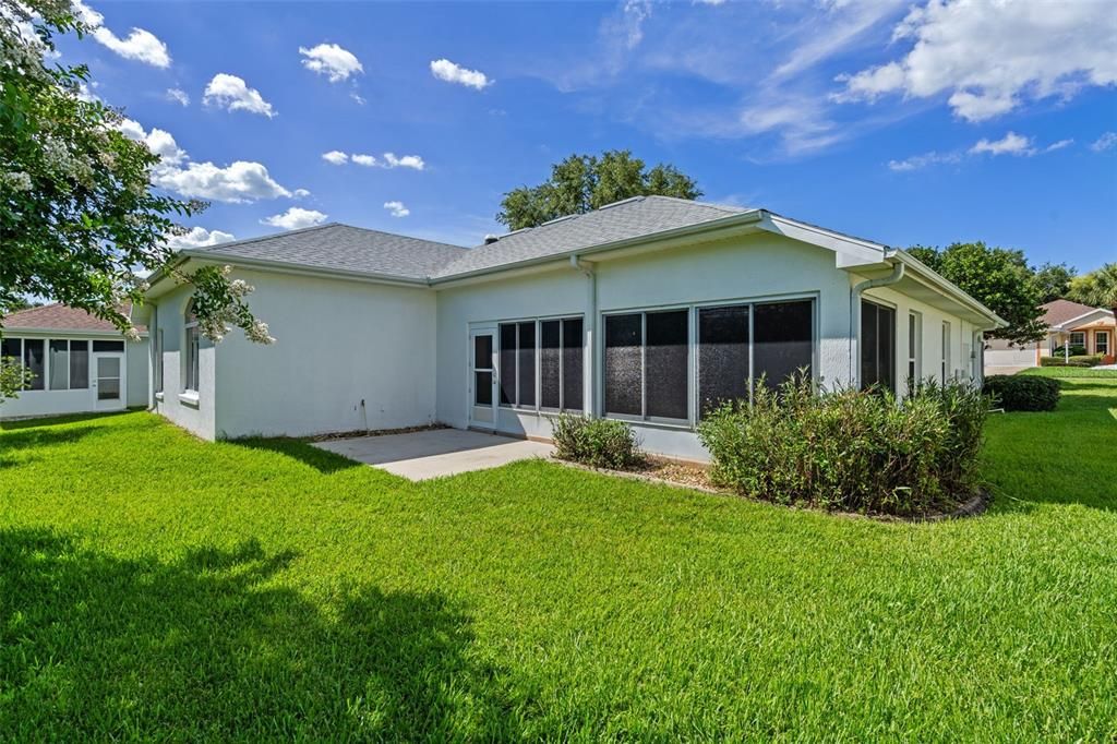 For Rent: $1,900 (3 beds, 2 baths, 1858 Square Feet)