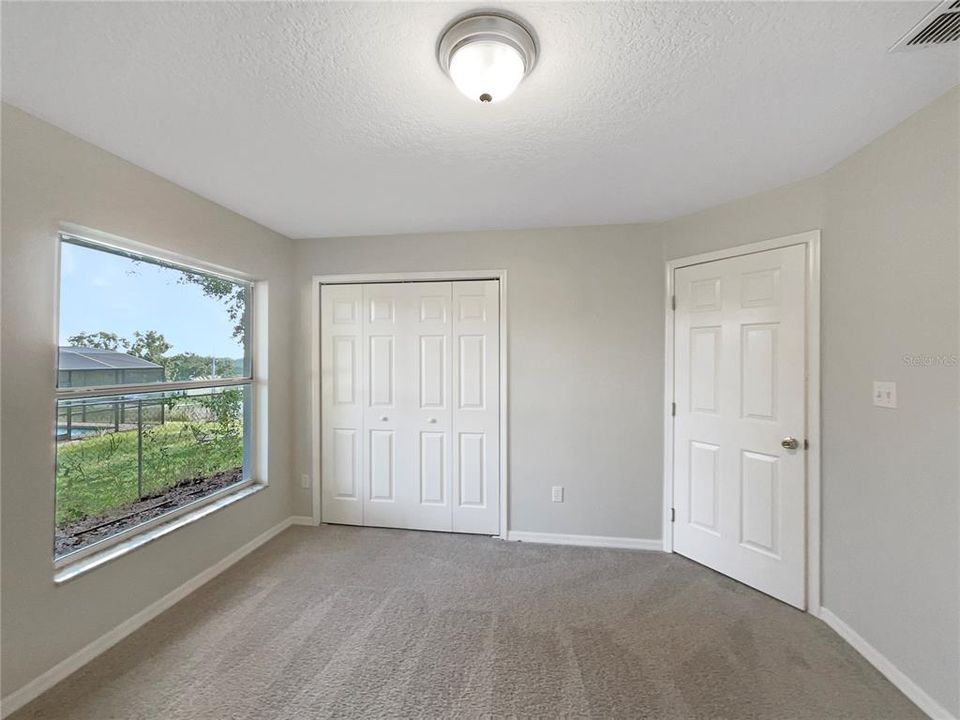 合同活跃: $360,000 (3 贝兹, 2 浴室, 1580 平方英尺)