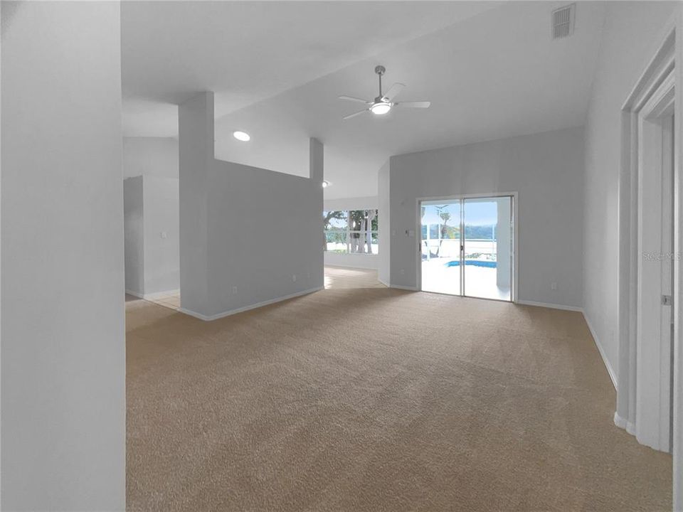 合同活跃: $360,000 (3 贝兹, 2 浴室, 1580 平方英尺)