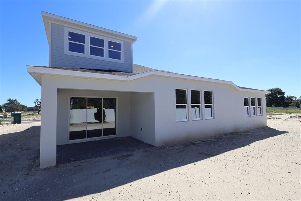 Active With Contract: $871,990 (5 beds, 4 baths, 3461 Square Feet)