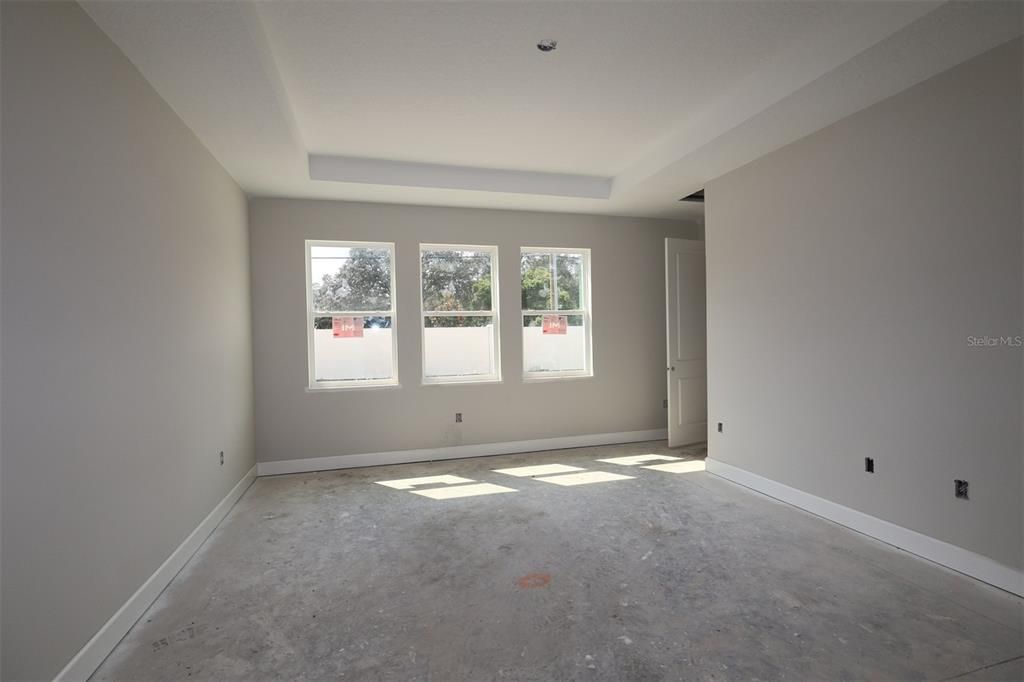 Active With Contract: $871,990 (5 beds, 4 baths, 3461 Square Feet)