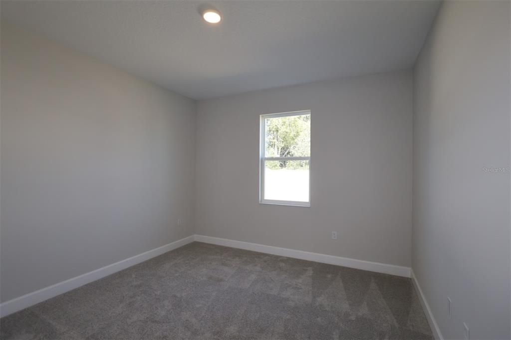 Active With Contract: $871,990 (5 beds, 4 baths, 3461 Square Feet)