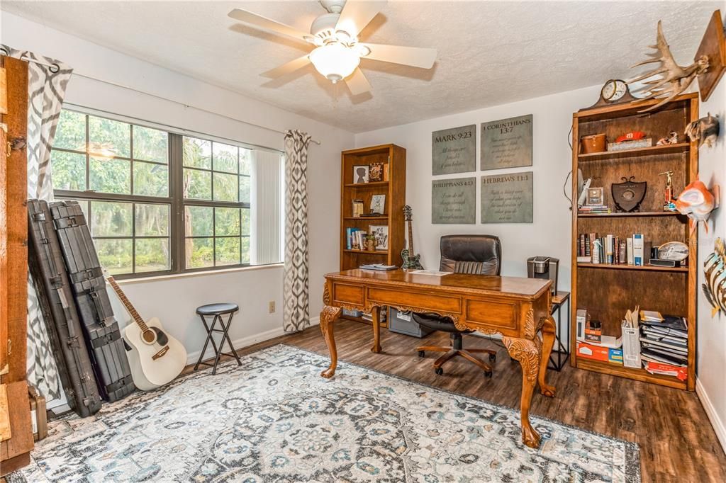 На продажу: $725,000 (5 спален, 3 ванн, 3128 Квадратных фут)