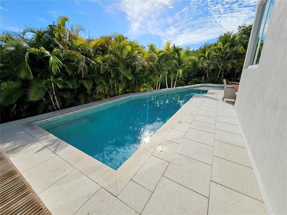 В аренду: $5,700 (3 спален, 2 ванн, 1599 Квадратных фут)