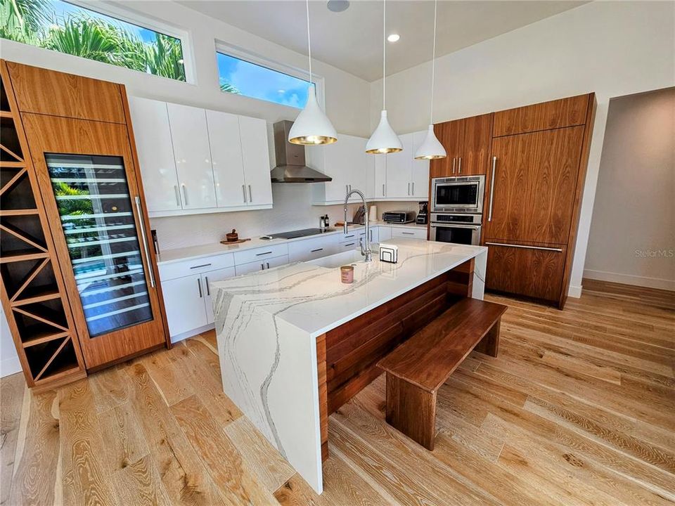 В аренду: $5,700 (3 спален, 2 ванн, 1599 Квадратных фут)