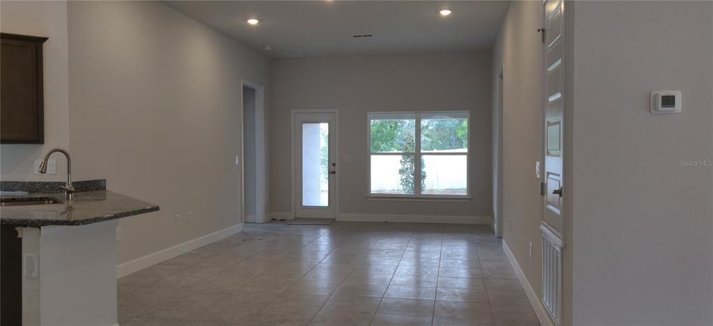 Active With Contract: $322,450 (4 beds, 2 baths, 1820 Square Feet)