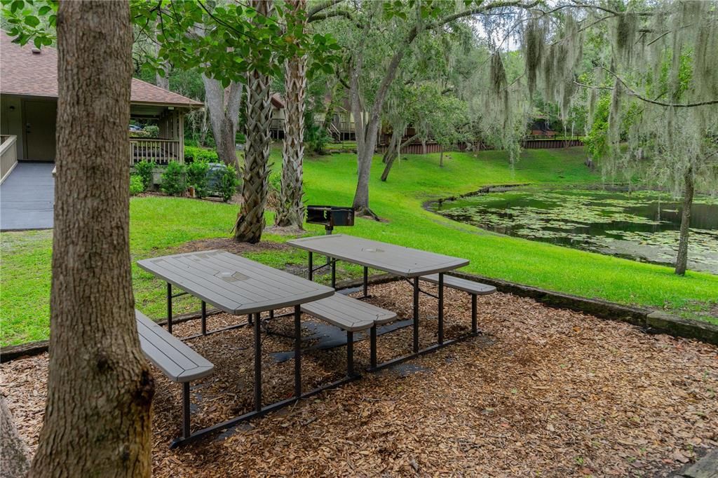 合同活跃: $260,000 (3 贝兹, 2 浴室, 1380 平方英尺)