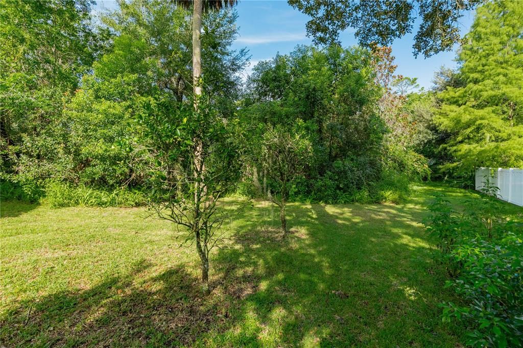 合同活跃: $260,000 (3 贝兹, 2 浴室, 1380 平方英尺)