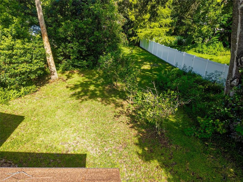 合同活跃: $260,000 (3 贝兹, 2 浴室, 1380 平方英尺)