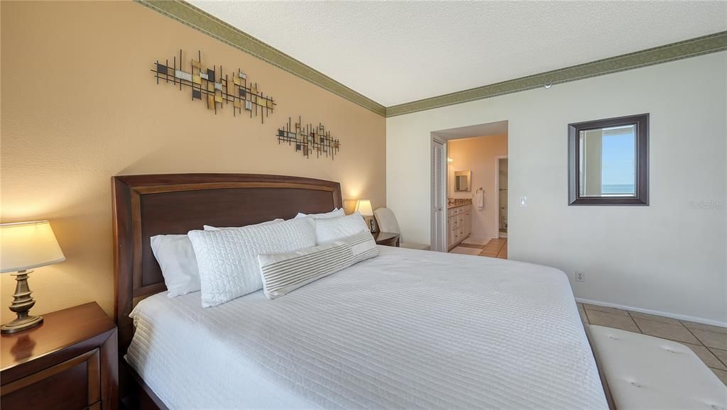 For Sale: $1,299,000 (2 beds, 2 baths, 1503 Square Feet)