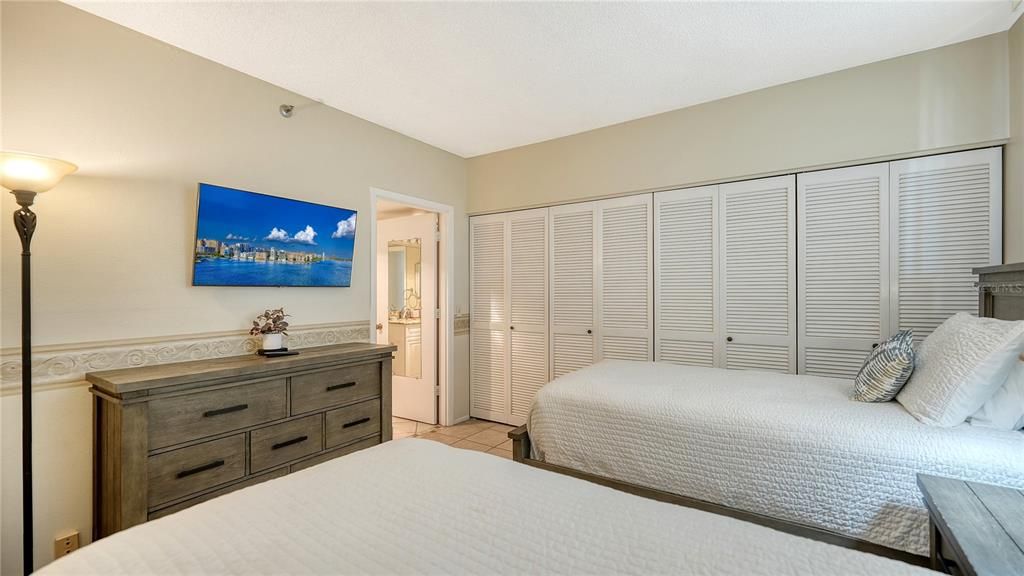 For Sale: $1,299,000 (2 beds, 2 baths, 1503 Square Feet)